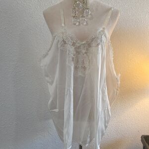 Vintage Lane Bryant Cream Lace Top NWOT Set Of 2
